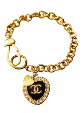 Designer Black & Rhinestone Heart Charm On 18K GF Chain Bracelet